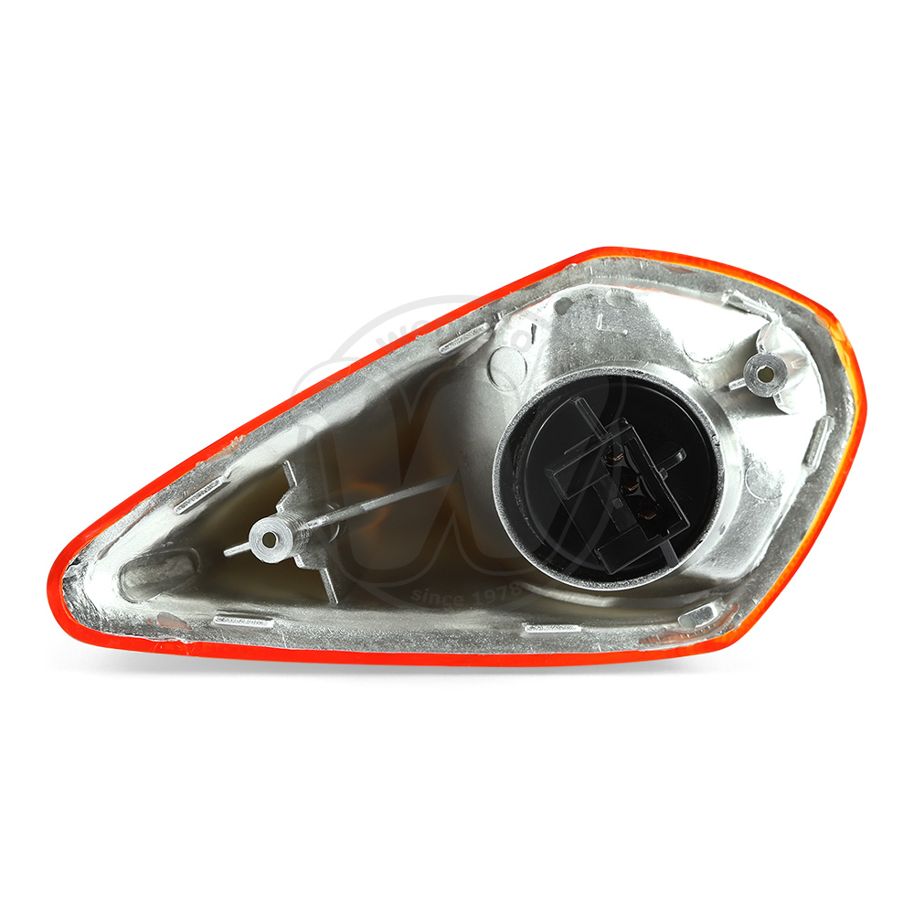 0XD1999_ab1070 two.jpg